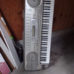 Casio Keyboard in Good Condition