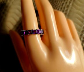 Purple Amethyst .925 Sterling Silver Ring Size 9