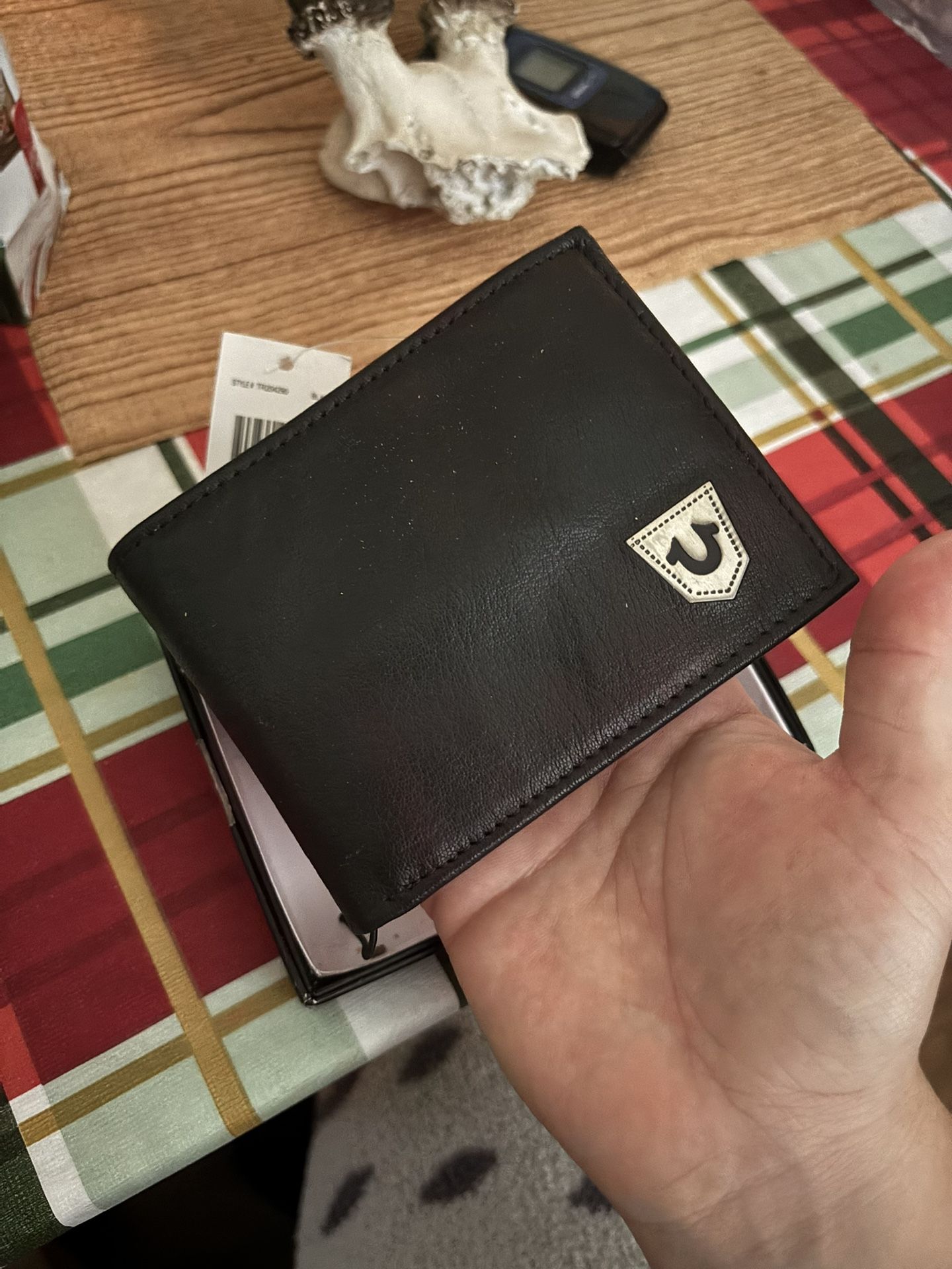 LOW PRICE MOVING- RARE TRUE RELIGION NWT $150 + TAX RETAIL BIFOLD