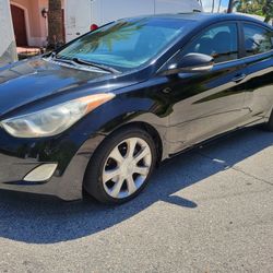 2012 Hyundai Elantra Limited. Finance With $1000 Down