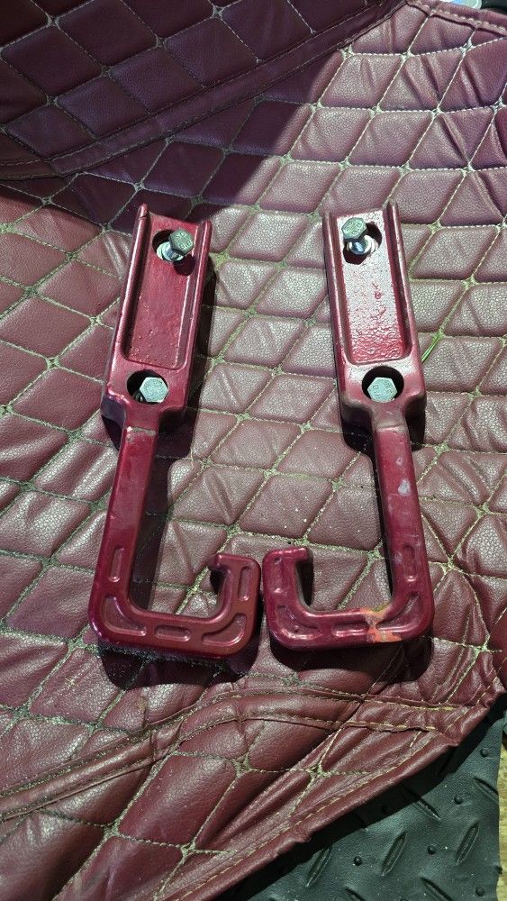 2012-2016 Jeep Grand Cherokee Front Hooks