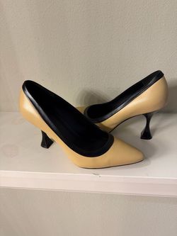 Karl Lagerfeld  paris Pumps size 8