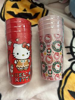 Hello Kitty Christmas Plastic Cups