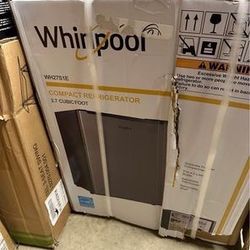 Whirlpool WH27S1E Compact Fridge