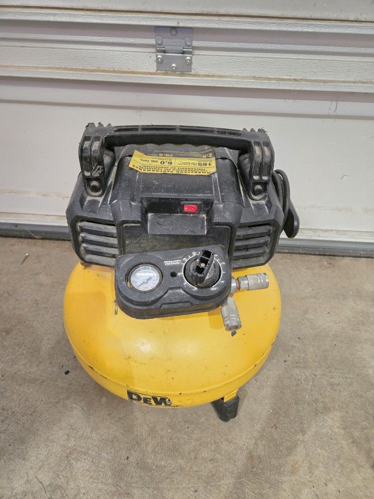 Dewalt 6 Gallon Air Compressor