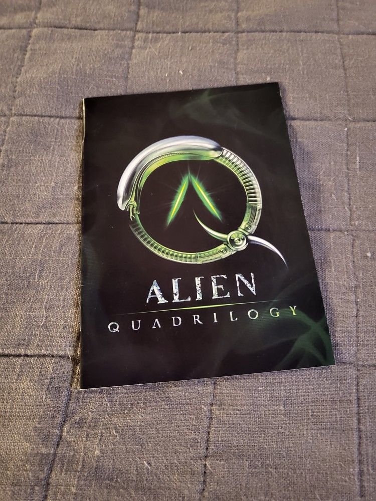 Alien Quadrilogy 9 Disc DVD Set with Booklet everything in pics included read details