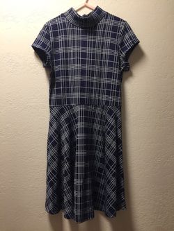 Girls dress, sz 14/16 (fits like 10/12)