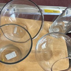 4 Different Sized Vases