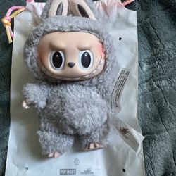 Exciting Macaron Labubu