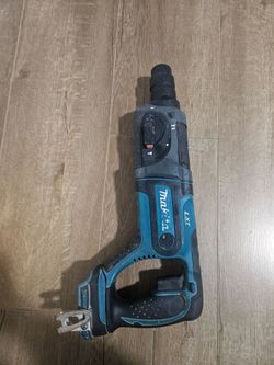 Makita rotary hammer drill