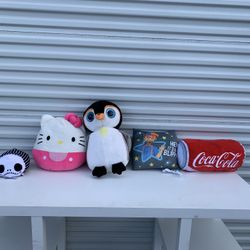 Christmas decorations, Hello Kitty, Jack Grin, Beanie Bellie Neve The Penguin, Coca-Cola Pop Can! Collectibles- Character,Collect Them All!