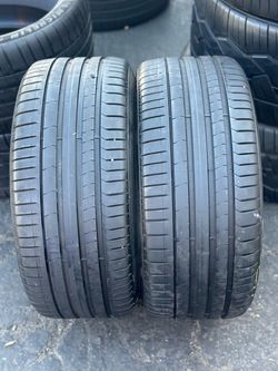 PAIR OF TIRE 255 35 20 PIRELLI 85% LIFE