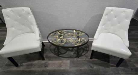 Coffee Table W/ 2 Chairs