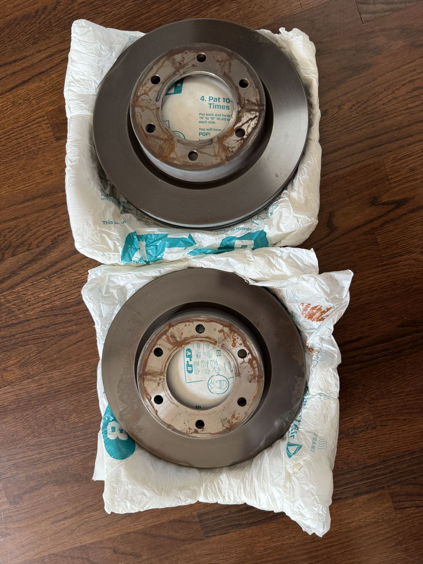 2021 Ford Bronco 2.3 Front Brake Rotors, Calipers And Pads
