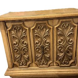 Vintage Broyhill Carved Wood Cabinet / Accent Storage Console