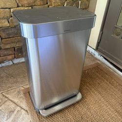 Simple Human 45L 12 Gallon Garbage Bin Can Hands Free