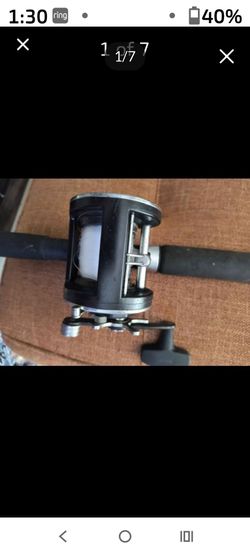 Penn reel & ugly stick pole! At this price it's firm!