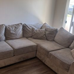 Sectional Couch 