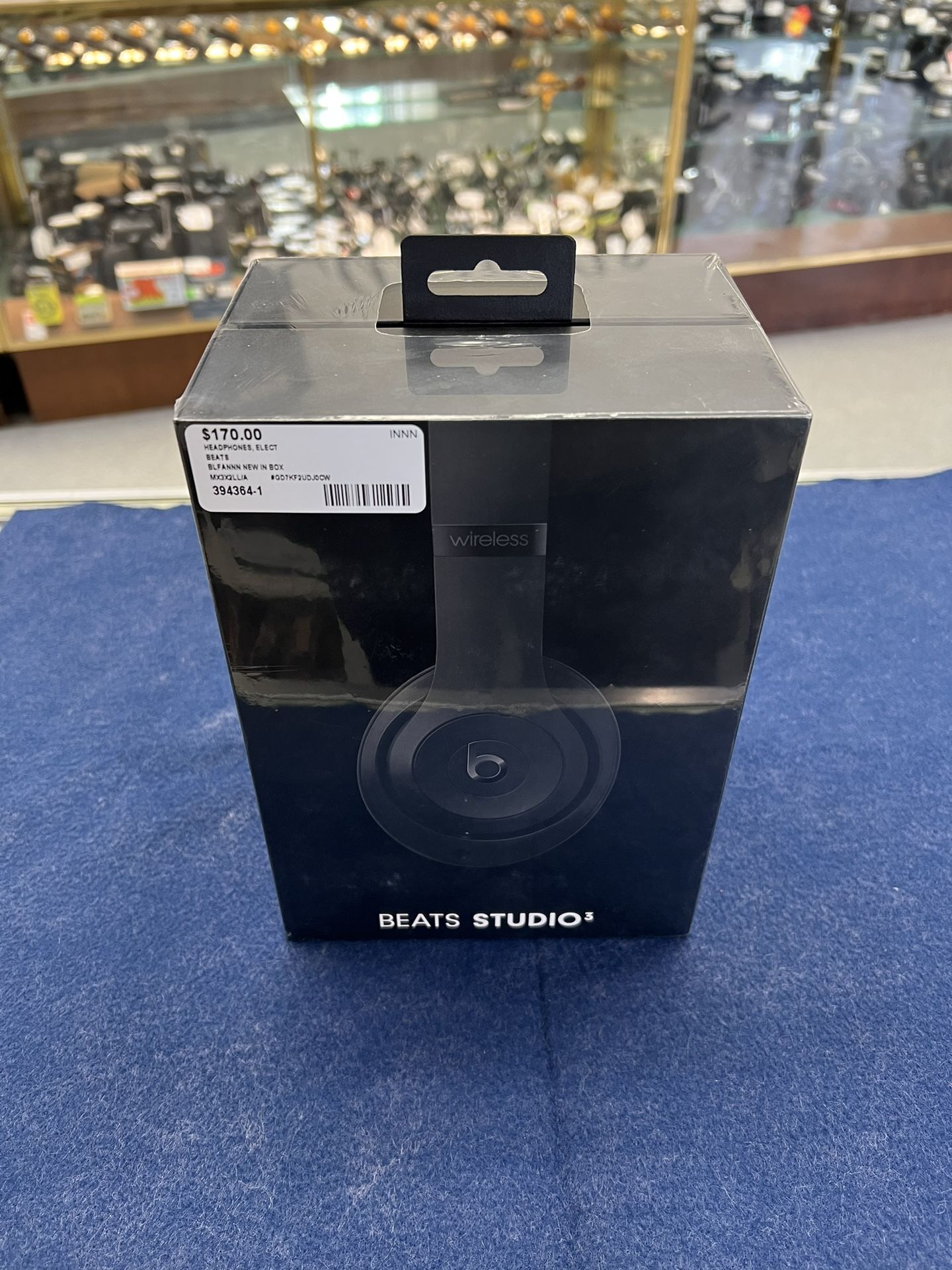 Beats Studio 3 Wireless (NEW IN BOX)