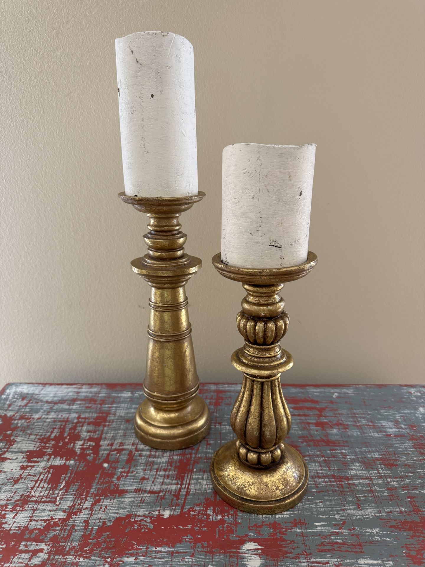 2 Wooden Candlesticks with Candles