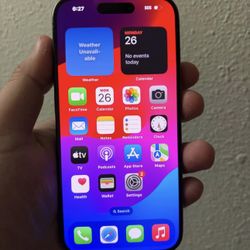 iPhone 15 Pro 256GB UNLOCKED / LIBERADO