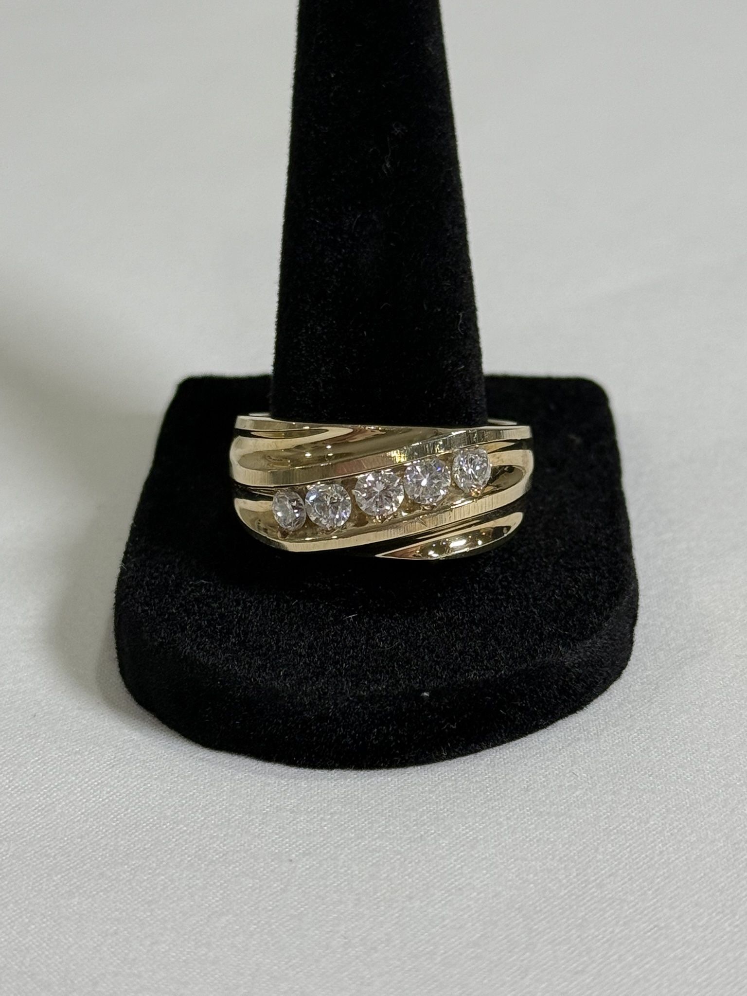 14 K Yellow Gold Men’s Diamond Channel Ring – Size 10 – 1 ct TW Natural Diamonds – 10.9 g Solid Gold