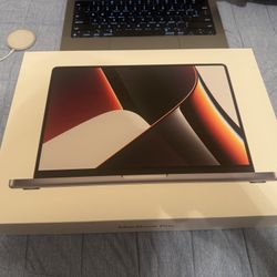 Macbook Pro M1 Pro 14"