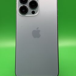 Apple iPhone 13 Pro 128GB Sierra Blue