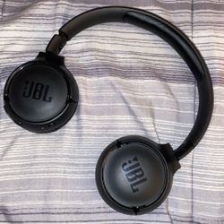 JBL Headphones 