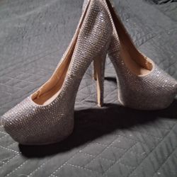 Steve Madden 6" Heels