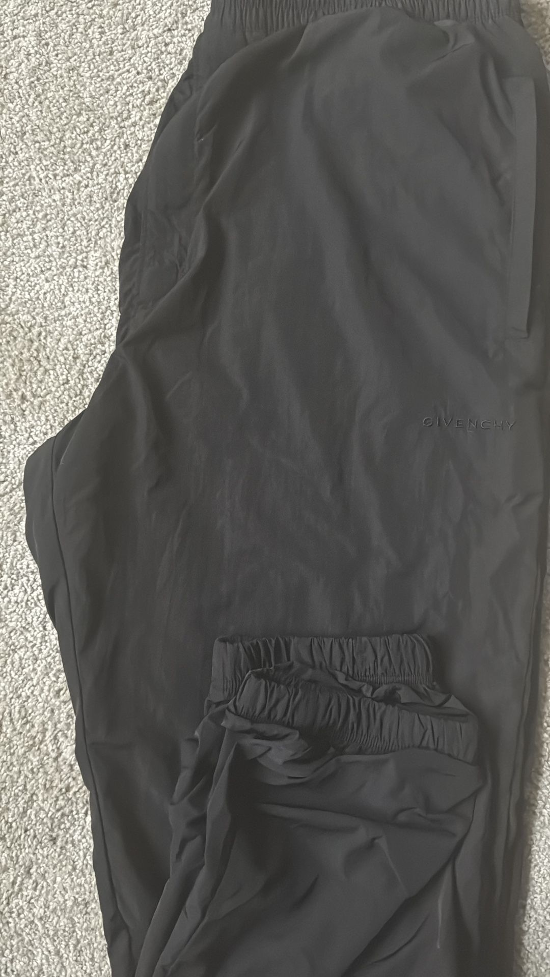 Givenchy Pants Fits Large  X-Large 