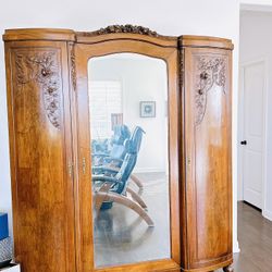 Beautiful French Antique Armoire/wardrobe