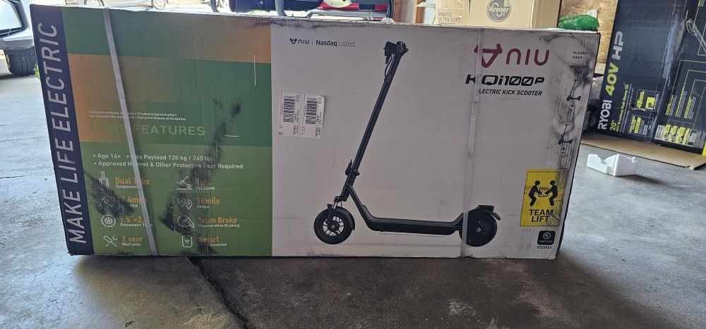 Brand New In Box Niu KQI100P SCOOTER