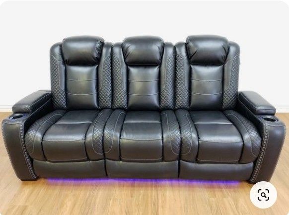 New ⭕$10 Down Payment Finance 🤗Party Time Black Reclining Sofa