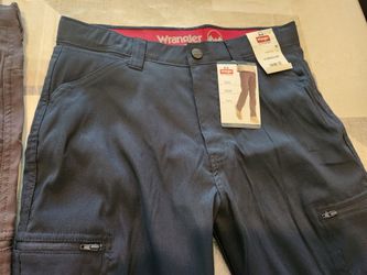 New Wr²angler Boys pants size 16 Regular