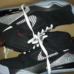 Kids Jordan Mars 270