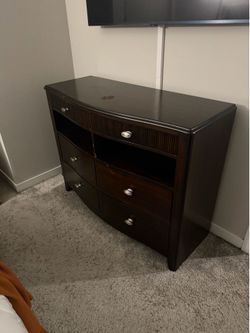 Media Chest/Dresser