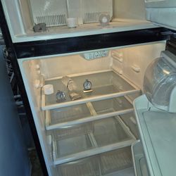 Frigidaire Fridge Apt Size 30 By 67 High 
