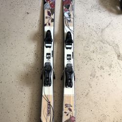 Rossignol women’s 150 ski and bindings