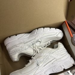 Nike Women’s Size 9.5