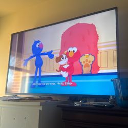 Insignia Tv Smart Tv W/ Roku Sistem