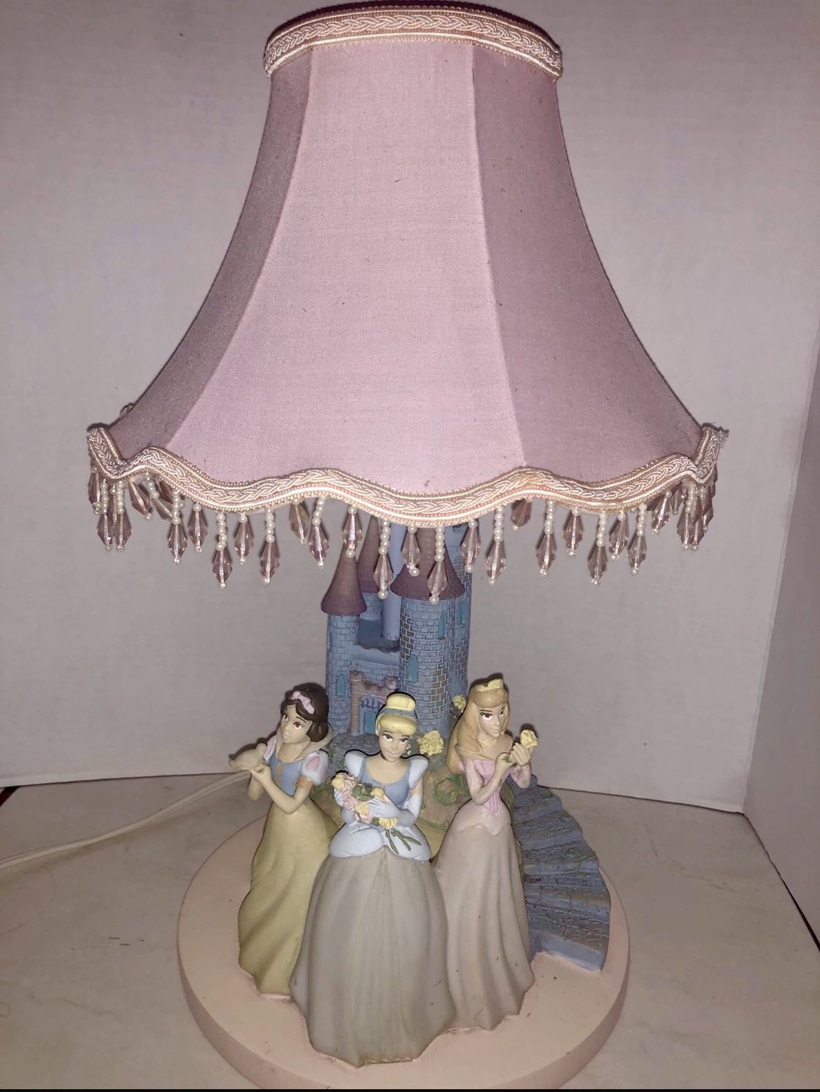 Disney Princess Table Top Lamp feat. Snow White, Cinderella and Sleeping