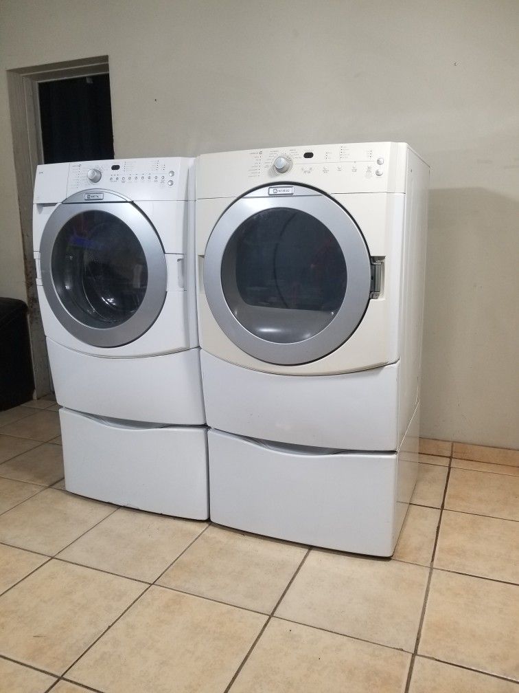 MAYTAG WASHER AND ELECTRIC DRYER FREE DELIVERY AND INSTALLATION ALSO A 30 DAYS WARRANTY