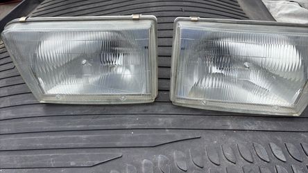Head light no bulbToyota 4 runner 99/02
