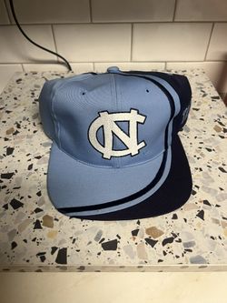 Vintage Unc SnapBack (90s)