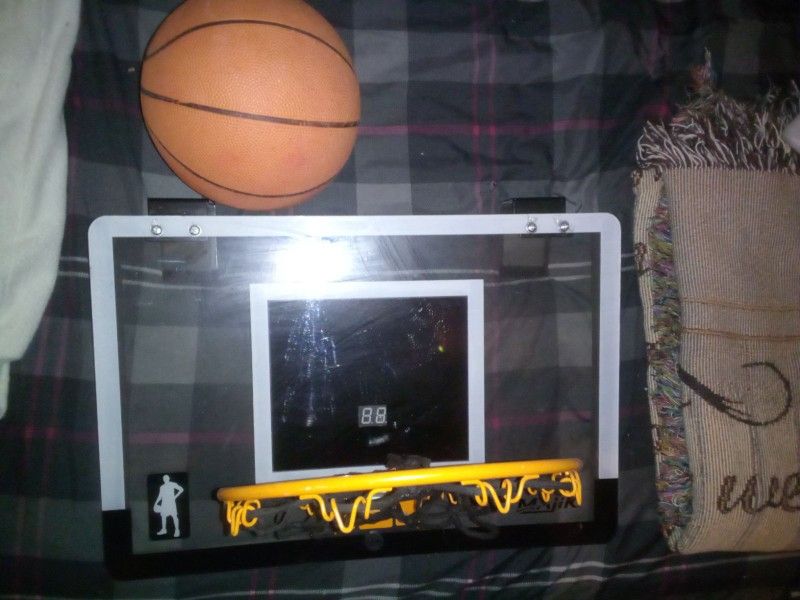 Mini Basketball Hoop 