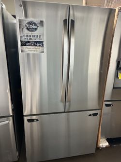 LG COUNTER DEPTH FRENCH STYLE REFRIGERATOR