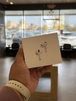 Apple - AirPods Pro 3 Wireless Active Noise Cancelling Earbuds - White (Brand New)