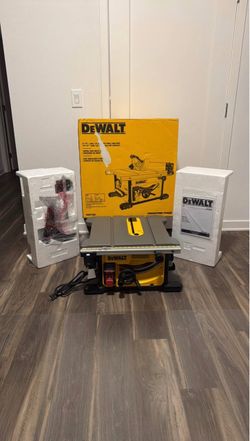 DEWALT DWE7485 8-1/4 in. Compact Jobsite Table Saw