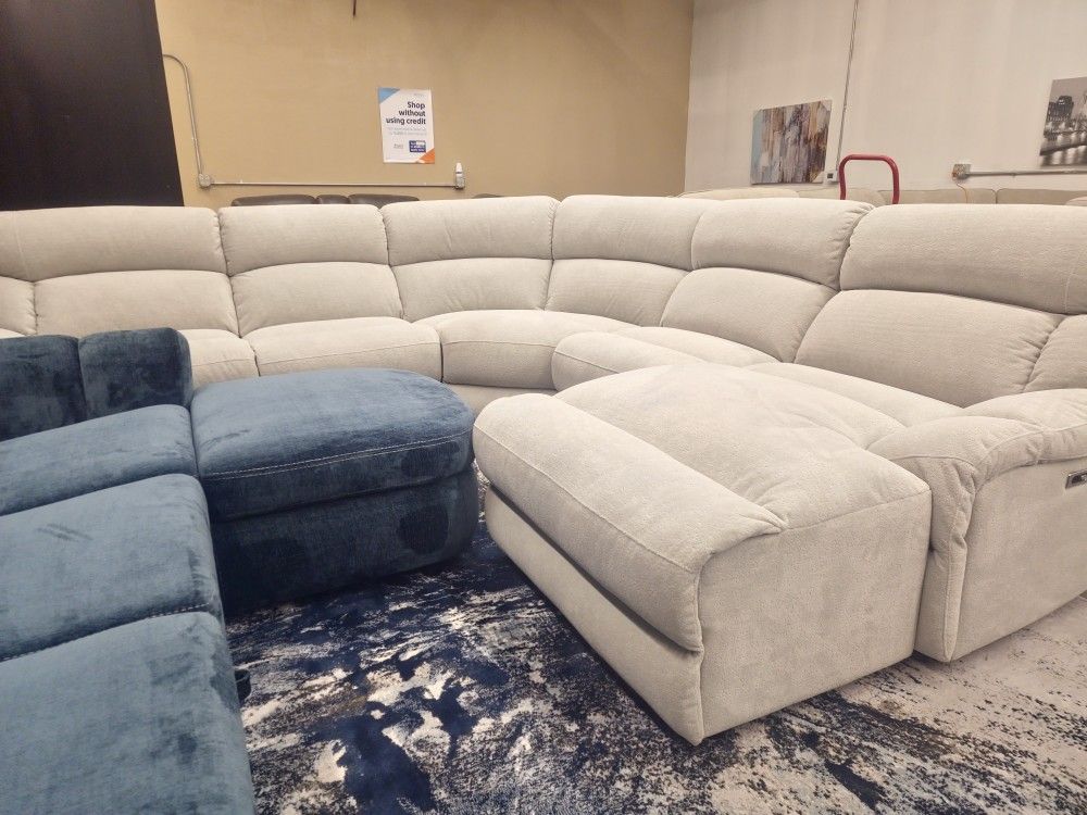 Brand New Jiashan Yage Cumulus Faint Grey Reclining 5pc Modular Cloud Sectional w USB